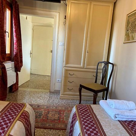Emanuela'S Flat Apartment เวนิส ภายนอก รูปภาพ