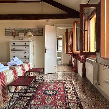 Emanuela'S Flat Apartment เวนิส ภายนอก รูปภาพ