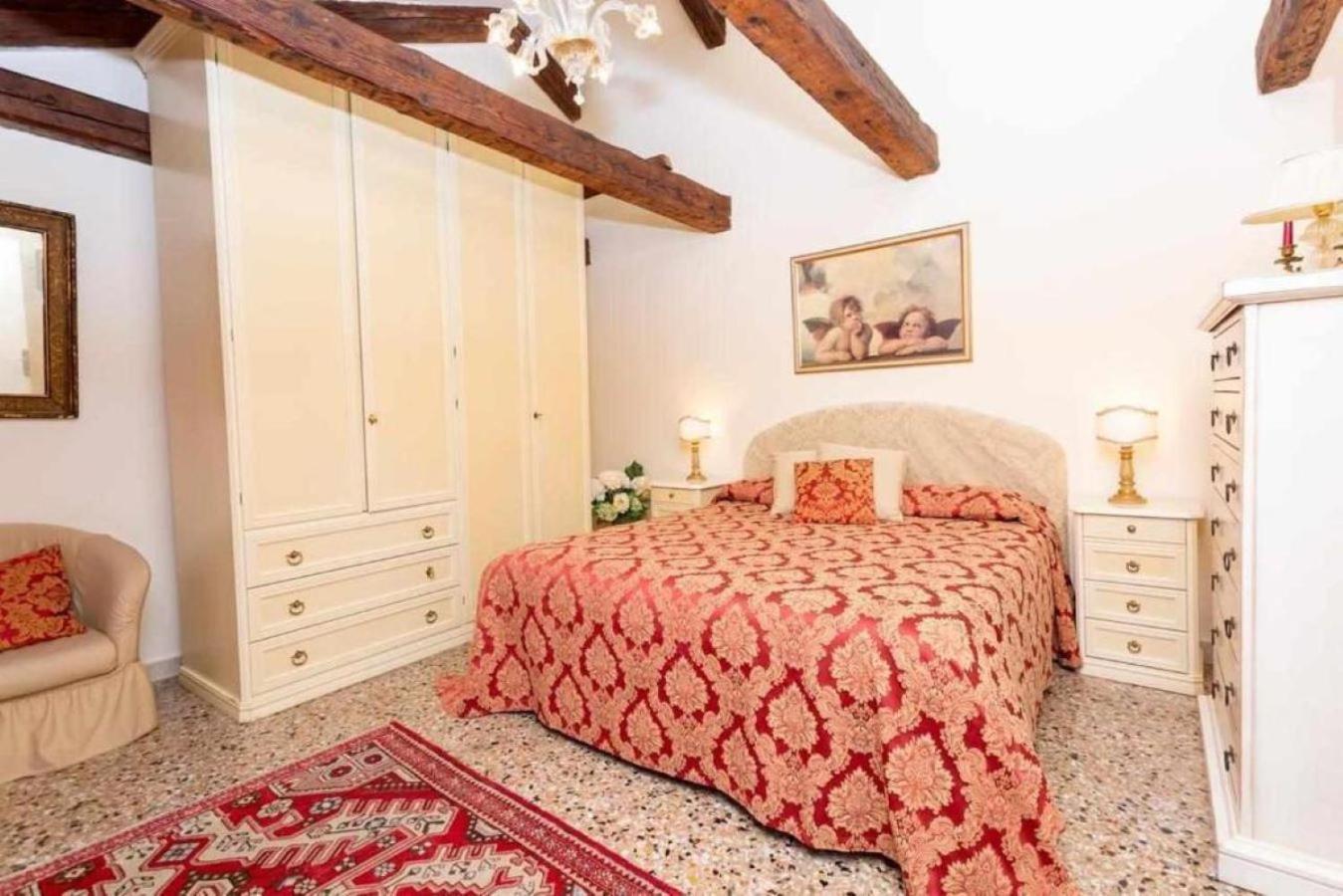 Emanuela'S Flat Apartment เวนิส ภายนอก รูปภาพ