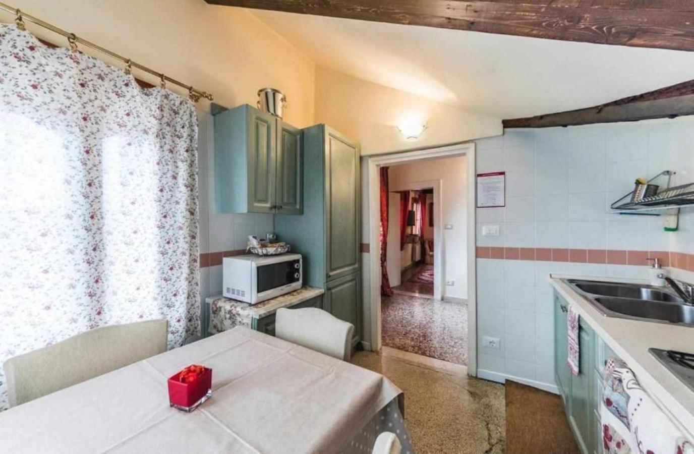 Emanuela'S Flat Apartment เวนิส ภายนอก รูปภาพ