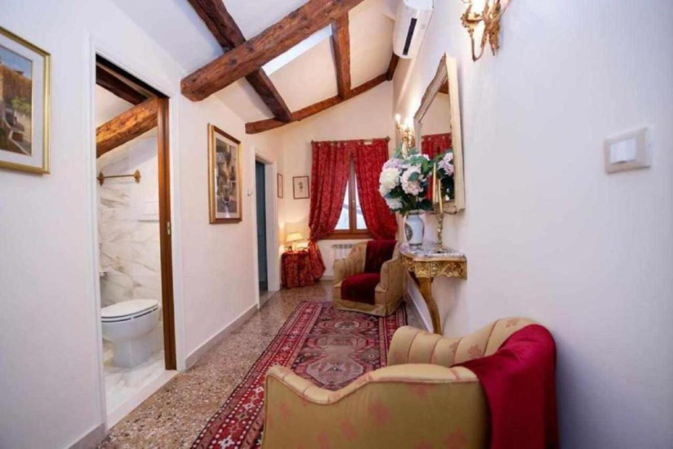 Emanuela'S Flat Apartment เวนิส ภายนอก รูปภาพ