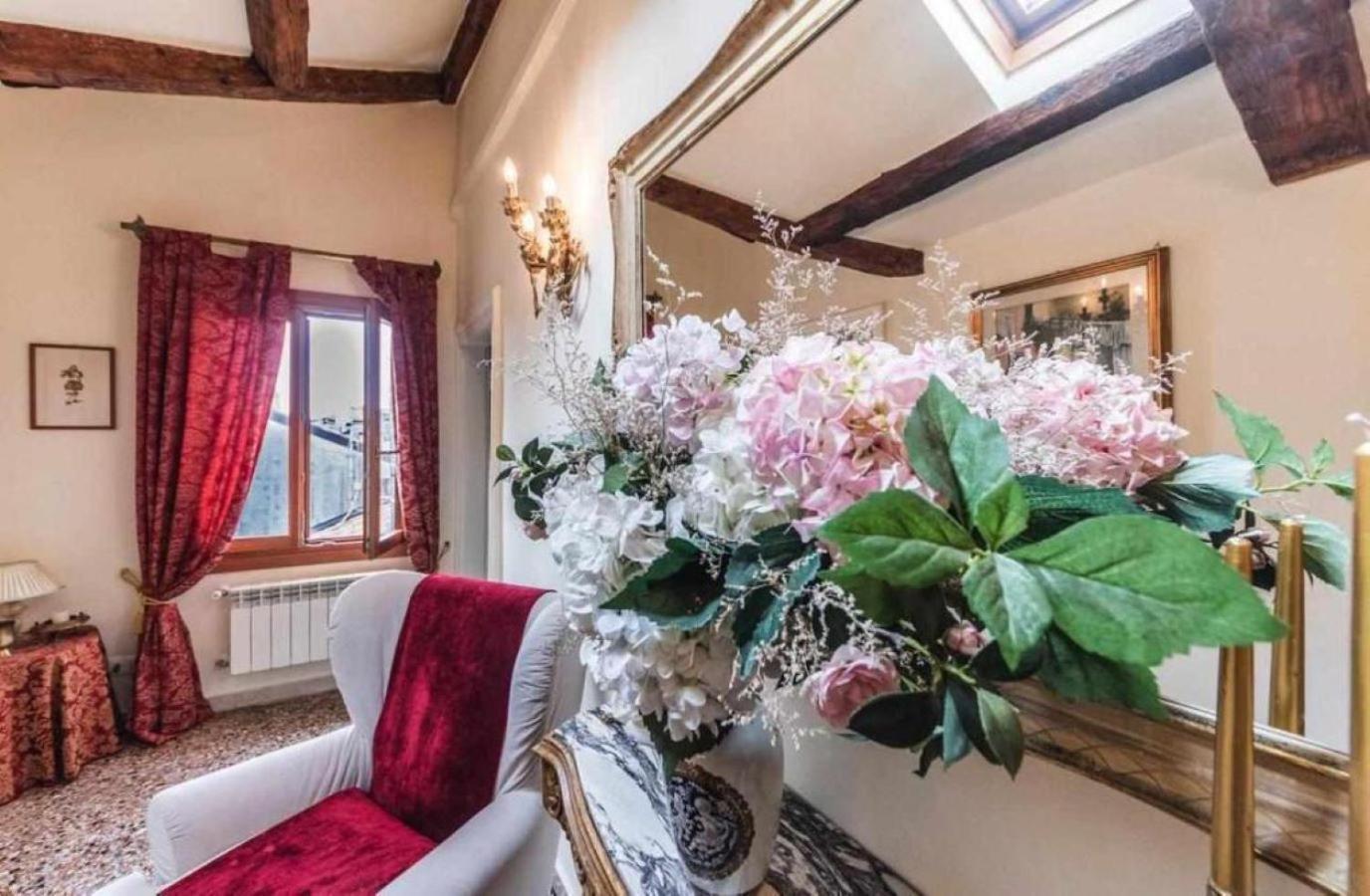 Emanuela'S Flat Apartment เวนิส ภายนอก รูปภาพ